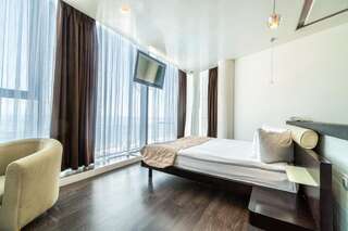 Отель Boutique Hotel Portofino Одесса Семейный люкс с видом на море-1